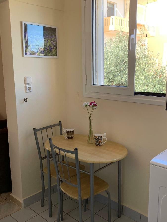 Cozy One-Bedroom Apartment In Halepa, Chania La Canea Exterior foto